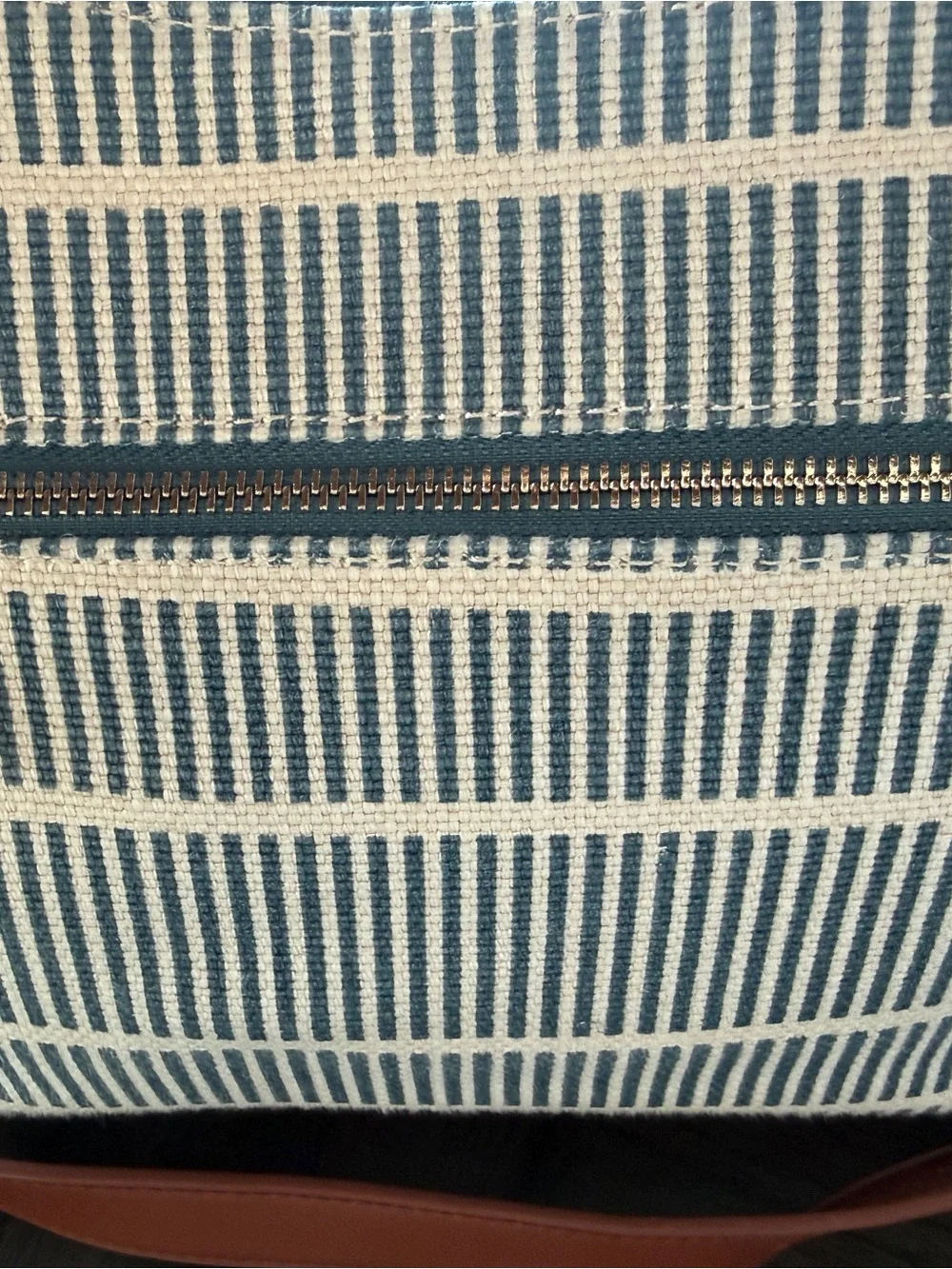 Spartina 449 Daufuskie Island Blue Cream Striped Linen Shoulder Bag